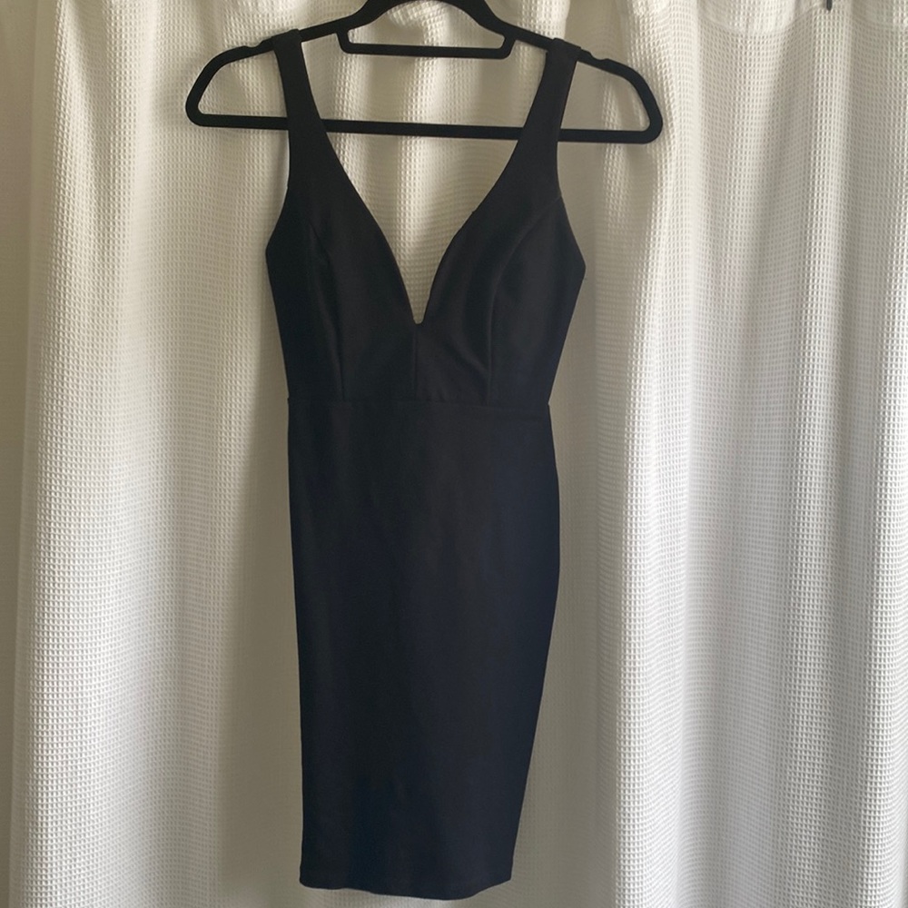 Lulus black dress